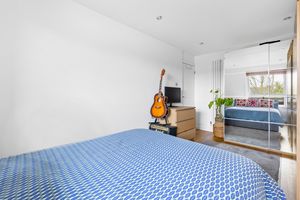 Photo 19- click for photo gallery